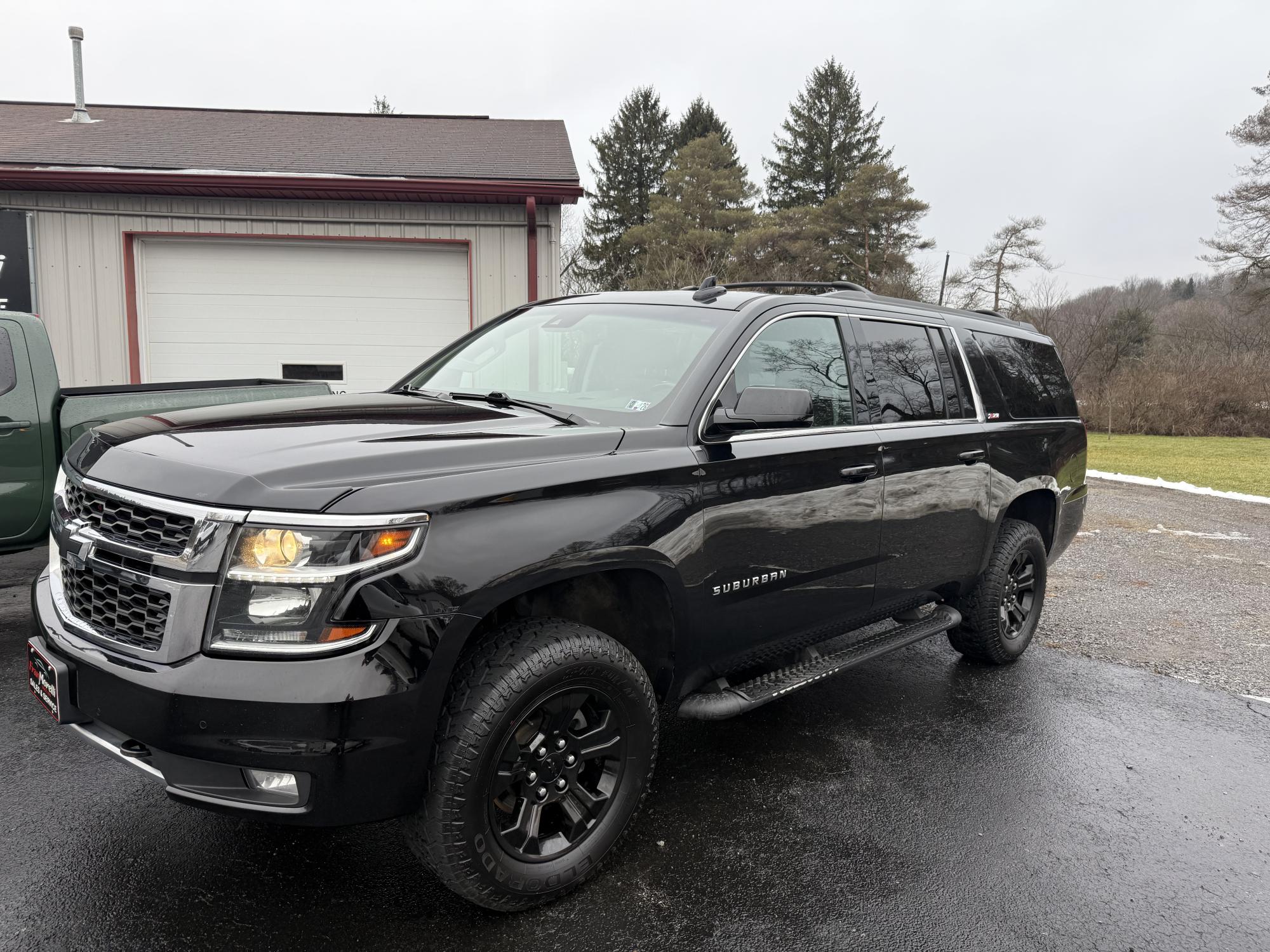 photo of 2018 Chevrolet Suburban LT 4WD