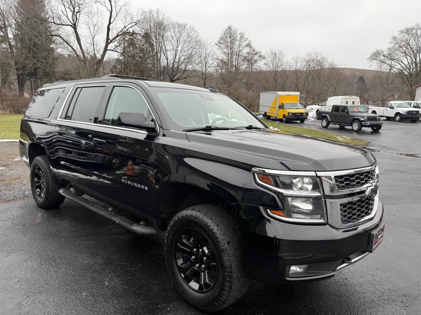 2018 Black Chevrolet Suburban LT 4WD (1GNSKHKC1JR) with an 5.3L V8 OHV 16V engine, 6A transmission, located at 8464 Route 219, Brockway, PA, 15824, (814) 265-1330, 41.226871, -78.780518 - Fresh local trade in, with lots of equipment, well taken care of, and priced to sell!! 2018 Chev Suburban LT Z71 with 4wd, V8, air condition, leather interior with pwr seat, 3rd row seating with rear a/c, sunroof, navigation and much more. Serviced up and ready for you! - Photo#20