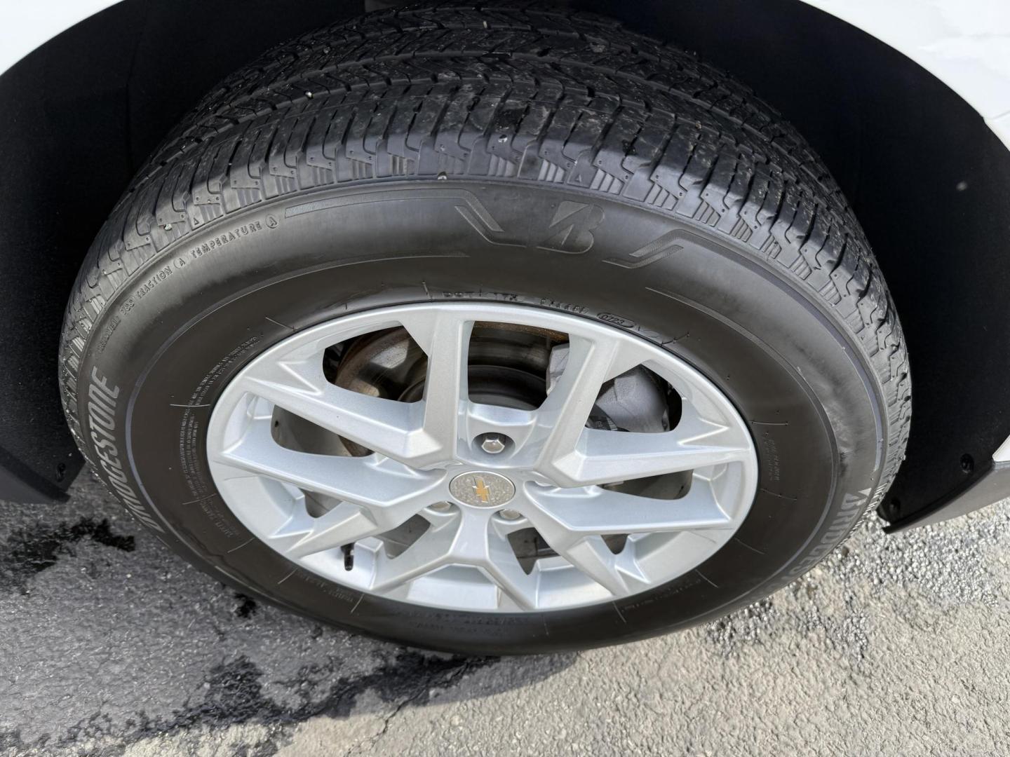 2023 White Chevrolet Equinox LT Fleet AWD (3GNAXTEG2PS) with an 1.5L L4 DOHC 16V TURBO engine, 6A transmission, located at 8464 Route 219, Brockway, PA, 15824, (814) 265-1330, 41.226871, -78.780518 - Very clean, well taken care of 2023 Chev Equinox LT All Wheel Drive with 4 cylinder engine, air condition, power windows and locks, power/heated front seats, factory alloy wheels, and ONLY 37000 miles. This Chevy suv is serviced, and comes factory warranty. - Photo#17