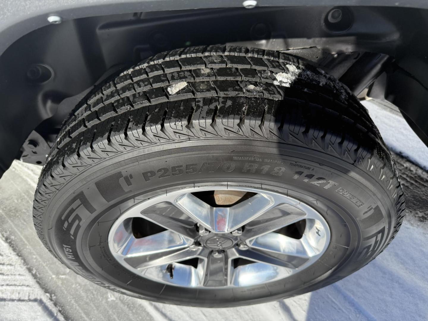 2022 White Jeep Wrangler Unlimited Sahara (1C4HJXEG4NW) with an 3.6L V6 DOHC 24V FFV engine, 6A transmission, located at 8464 Route 219, Brockway, PA, 15824, (814) 265-1330, 41.226871, -78.780518 - Super, clean 2022 Jeep Wrangler Unlimited Sahara 4wd well equipped and very sharp. Well equipped, with V6 engine, air condition, power windows and locks, matching hard top and much more. This Jeep is serviced, warranted and priced to sell. - Photo#10