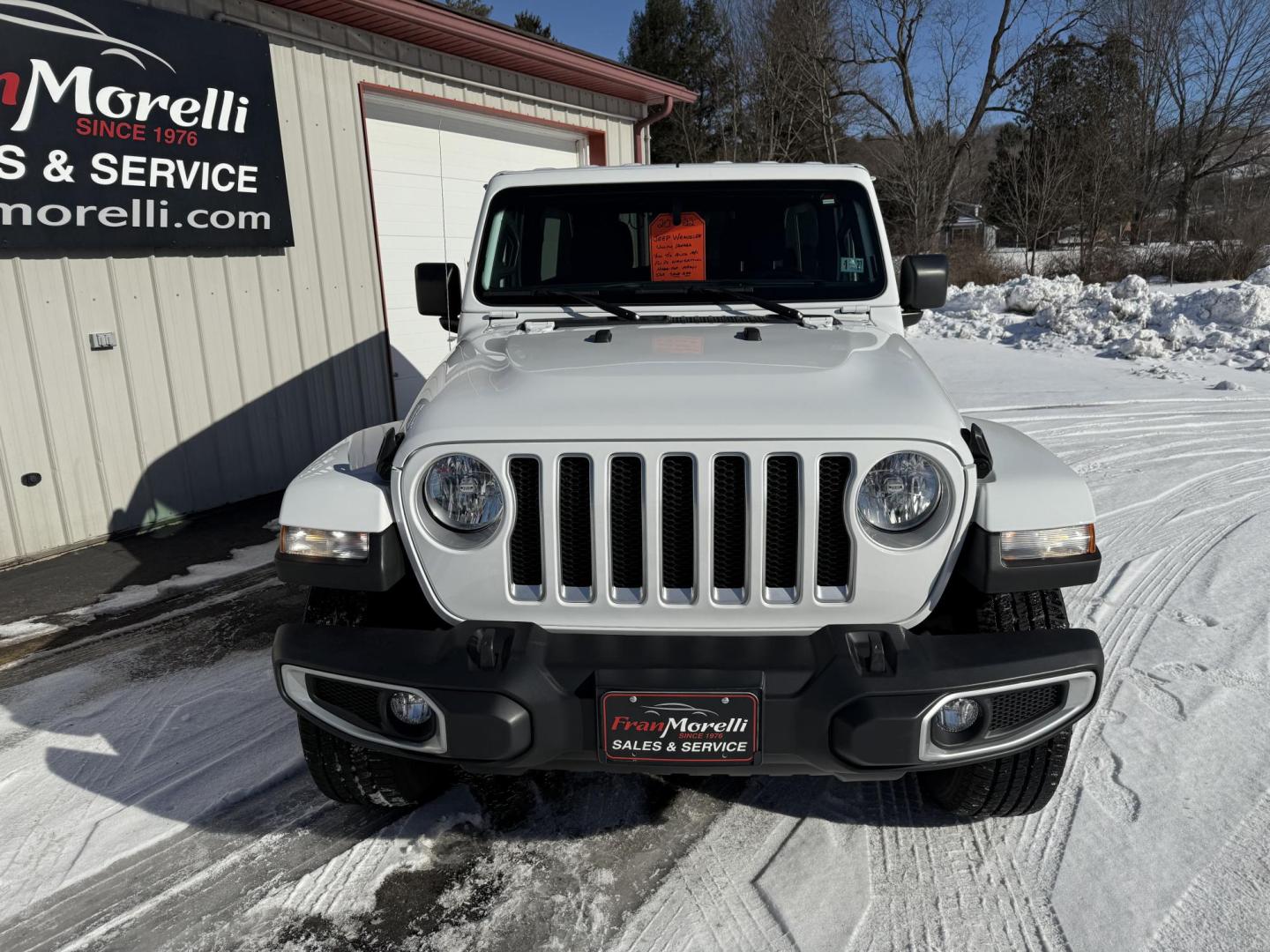 2022 White Jeep Wrangler Unlimited Sahara (1C4HJXEG4NW) with an 3.6L V6 DOHC 24V FFV engine, 6A transmission, located at 8464 Route 219, Brockway, PA, 15824, (814) 265-1330, 41.226871, -78.780518 - Super, clean 2022 Jeep Wrangler Unlimited Sahara 4wd well equipped and very sharp. Well equipped, with V6 engine, air condition, power windows and locks, matching hard top and much more. This Jeep is serviced, warranted and priced to sell. - Photo#19