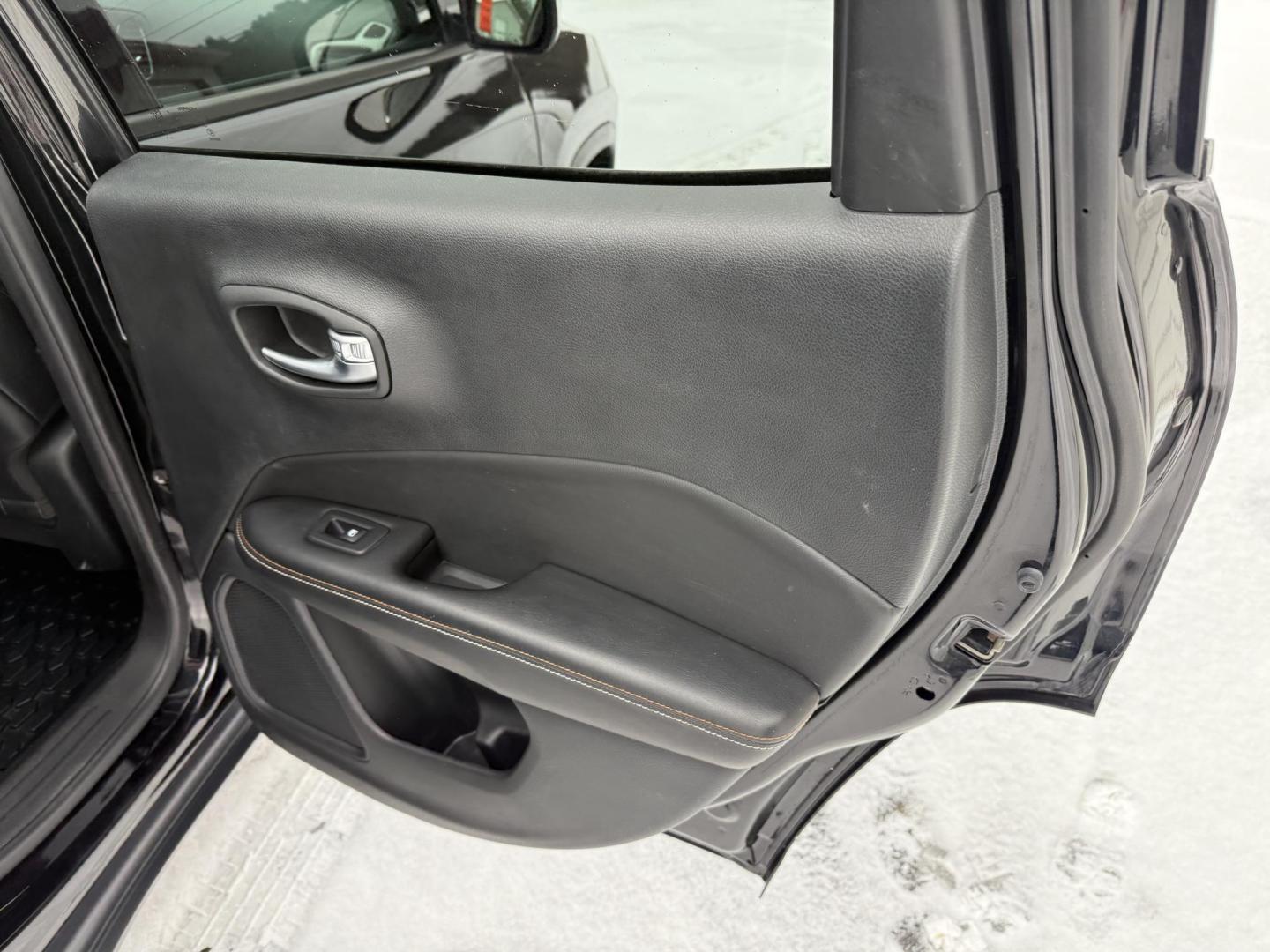 2020 Black Jeep Compass Latitude 4WD (3C4NJDBB1LT) with an 2.4L L4 DOHC 16V engine, located at 8464 Route 219, Brockway, PA, 15824, (814) 265-1330, 41.226871, -78.780518 - Very nice, well taken care of 2020 Jeep Compass Latitude 4wd with 4 cylinder, air condition, power windows and locks, factory wheels and more. ONLY 77000 miles. Serviced up and ready to go. Great price on this pre owned Jeep. - Photo#15