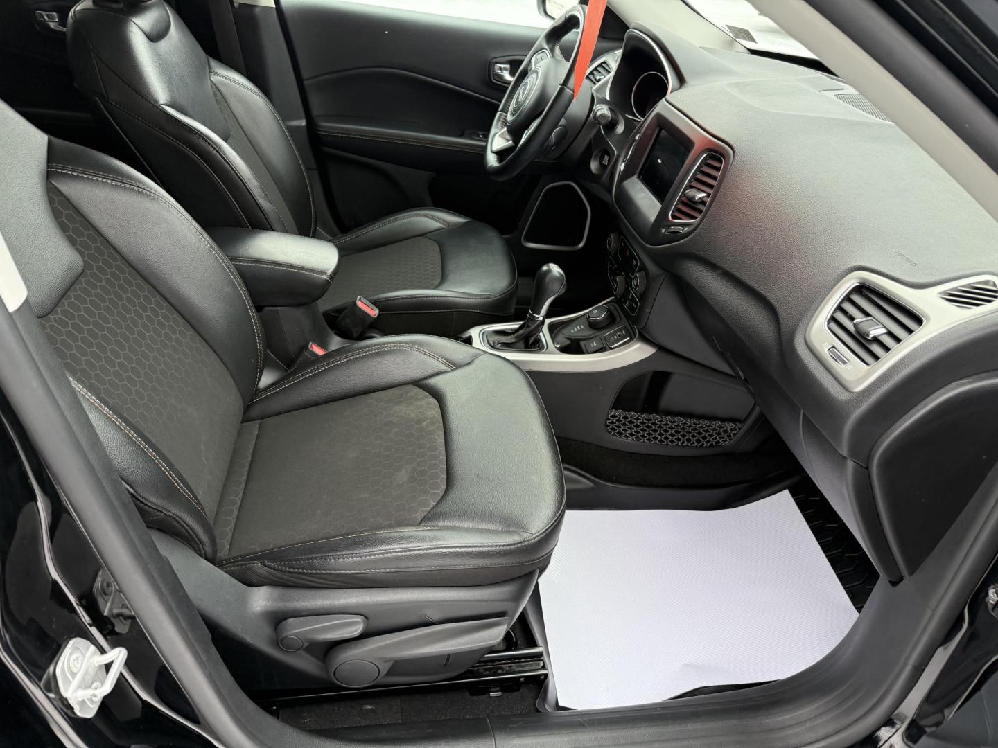 2020 Black Jeep Compass Latitude 4WD (3C4NJDBB1LT) with an 2.4L L4 DOHC 16V engine, located at 8464 Route 219, Brockway, PA, 15824, (814) 265-1330, 41.226871, -78.780518 - Very nice, well taken care of 2020 Jeep Compass Latitude 4wd with 4 cylinder, air condition, power windows and locks, factory wheels and more. ONLY 77000 miles. Serviced up and ready to go. Great price on this pre owned Jeep. - Photo#17