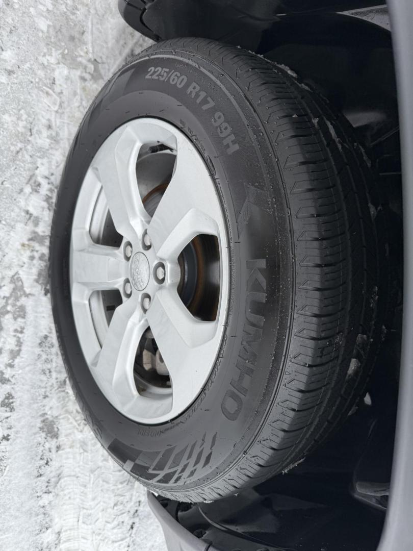 2020 Black Jeep Compass Latitude 4WD (3C4NJDBB1LT) with an 2.4L L4 DOHC 16V engine, located at 8464 Route 219, Brockway, PA, 15824, (814) 265-1330, 41.226871, -78.780518 - Very nice, well taken care of 2020 Jeep Compass Latitude 4wd with 4 cylinder, air condition, power windows and locks, factory wheels and more. ONLY 77000 miles. Serviced up and ready to go. Great price on this pre owned Jeep. - Photo#18