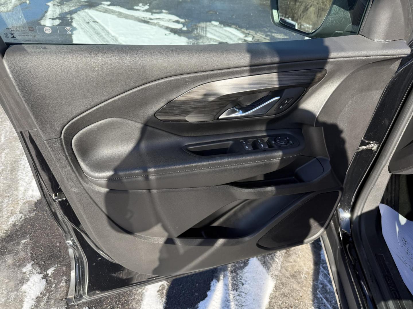 2023 Black GMC Terrain SLE AWD (3GKALTEG0PL) with an 1.5L L4 DOHC 16V TURBO engine, 6A transmission, located at 8464 Route 219, Brockway, PA, 15824, (814) 265-1330, 41.226871, -78.780518 - Super sharp looking pre owned 2023 GMC Terrain SLE all wheel drive with cloth interior, power/heated front seats, back up camera, factory alloys with black out covers, and ONLY 25000 miles. Factory warranty and this GMC suv is serviced for delivery. - Photo#3