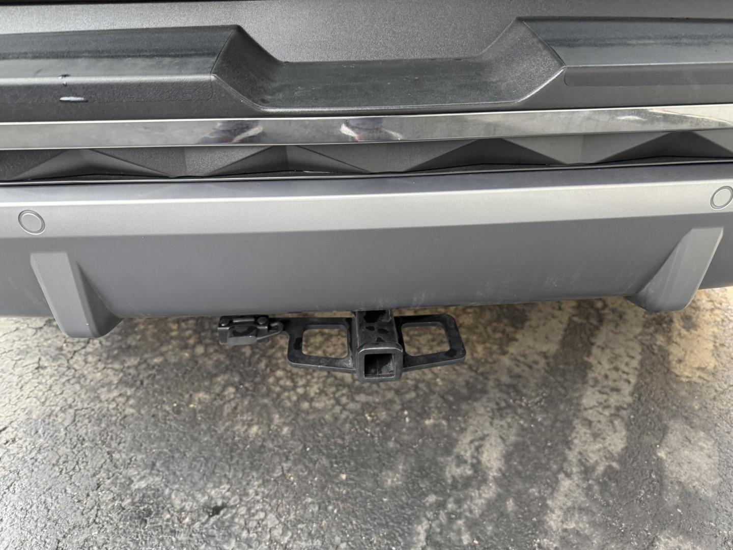 2022 Red Hyundai Tucson Limited AWD (5NMJECAE1NH) with an 2.5L L4 DOHC 16V engine, 8A transmission, located at 8464 Route 219, Brockway, PA, 15824, (814) 265-1330, 41.226871, -78.780518 - ONE SHARP VEHICLE...stop in and check out this 2022 Hyundai Tucson Limited all wheel drive with leather interior, power/heated front seats, pano roof, navigation, factory alloy wheels, ONLY 21000 miles and much more. Serviced up and comes with a warranty. - Photo#10