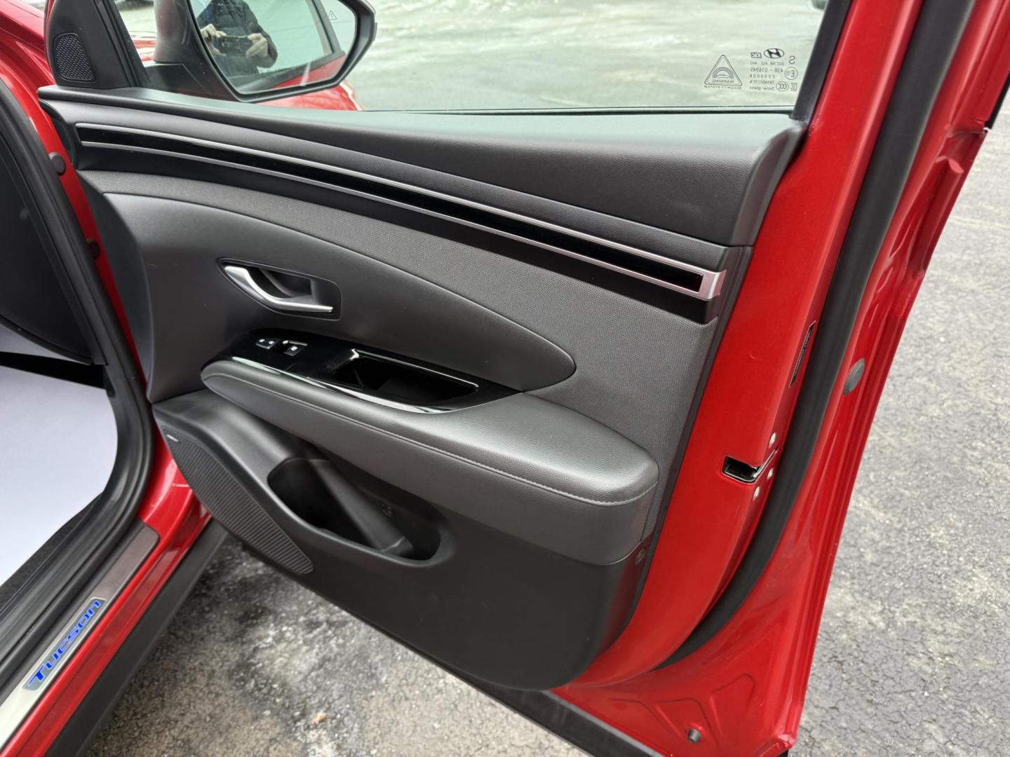 2022 Red Hyundai Tucson Limited AWD (5NMJECAE1NH) with an 2.5L L4 DOHC 16V engine, 8A transmission, located at 8464 Route 219, Brockway, PA, 15824, (814) 265-1330, 41.226871, -78.780518 - ONE SHARP VEHICLE...stop in and check out this 2022 Hyundai Tucson Limited all wheel drive with leather interior, power/heated front seats, pano roof, navigation, factory alloy wheels, ONLY 21000 miles and much more. Serviced up and comes with a warranty. - Photo#17