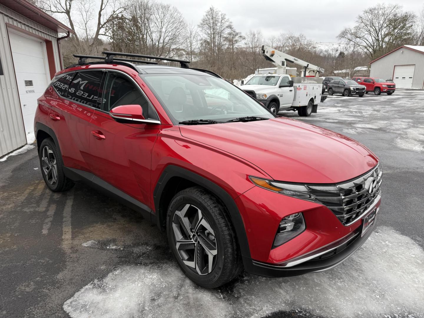 2022 Red Hyundai Tucson Limited AWD (5NMJECAE1NH) with an 2.5L L4 DOHC 16V engine, 8A transmission, located at 8464 Route 219, Brockway, PA, 15824, (814) 265-1330, 41.226871, -78.780518 - ONE SHARP VEHICLE...stop in and check out this 2022 Hyundai Tucson Limited all wheel drive with leather interior, power/heated front seats, pano roof, navigation, factory alloy wheels, ONLY 21000 miles and much more. Serviced up and comes with a warranty. - Photo#18