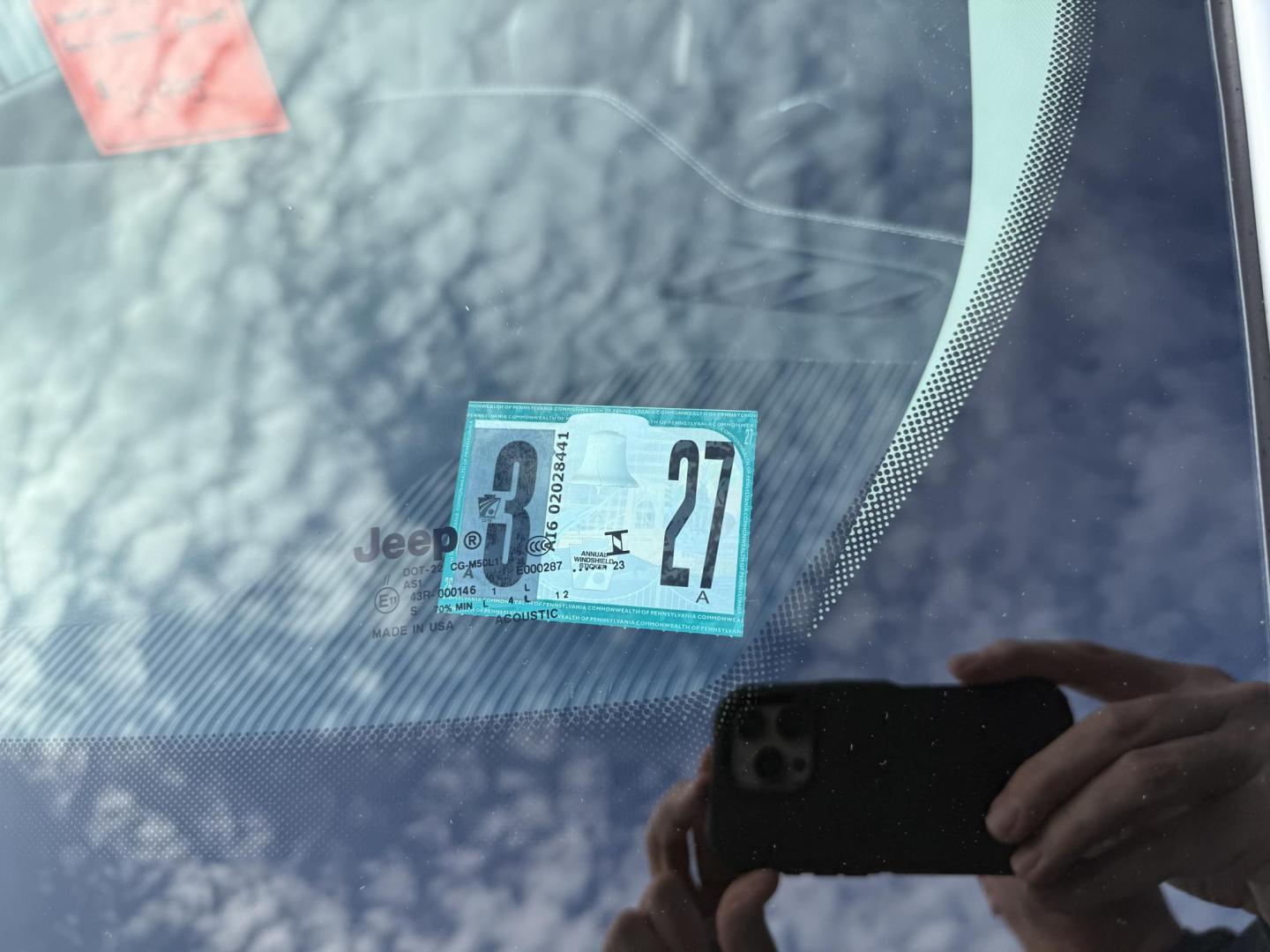 2023 White Jeep Grand Cherokee Limited 4WD (1C4RJHBG8PC) with an 3.6L V6 DOHC 24V engine, 8A transmission, located at 8464 Route 219, Brockway, PA, 15824, (814) 265-1330, 41.226871, -78.780518 - FRESH ARRIVAL...2023 Jeep Grand Cherokee Limited 4wd with leather interior, power/heated front seats, factory pano roof, navigation, and much much more. Stop in and see the Morelli boys on this Jeep suv, 1-owner well equipped and priced to sell. Factory warranty and serviced up. - Photo#2