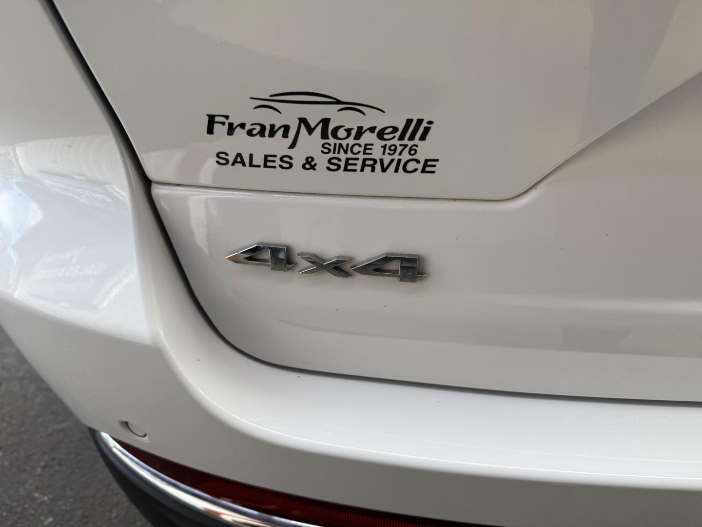 2023 White Jeep Grand Cherokee Limited 4WD (1C4RJHBG8PC) with an 3.6L V6 DOHC 24V engine, 8A transmission, located at 8464 Route 219, Brockway, PA, 15824, (814) 265-1330, 41.226871, -78.780518 - FRESH ARRIVAL...2023 Jeep Grand Cherokee Limited 4wd with leather interior, power/heated front seats, factory pano roof, navigation, and much much more. Stop in and see the Morelli boys on this Jeep suv, 1-owner well equipped and priced to sell. Factory warranty and serviced up. - Photo#12