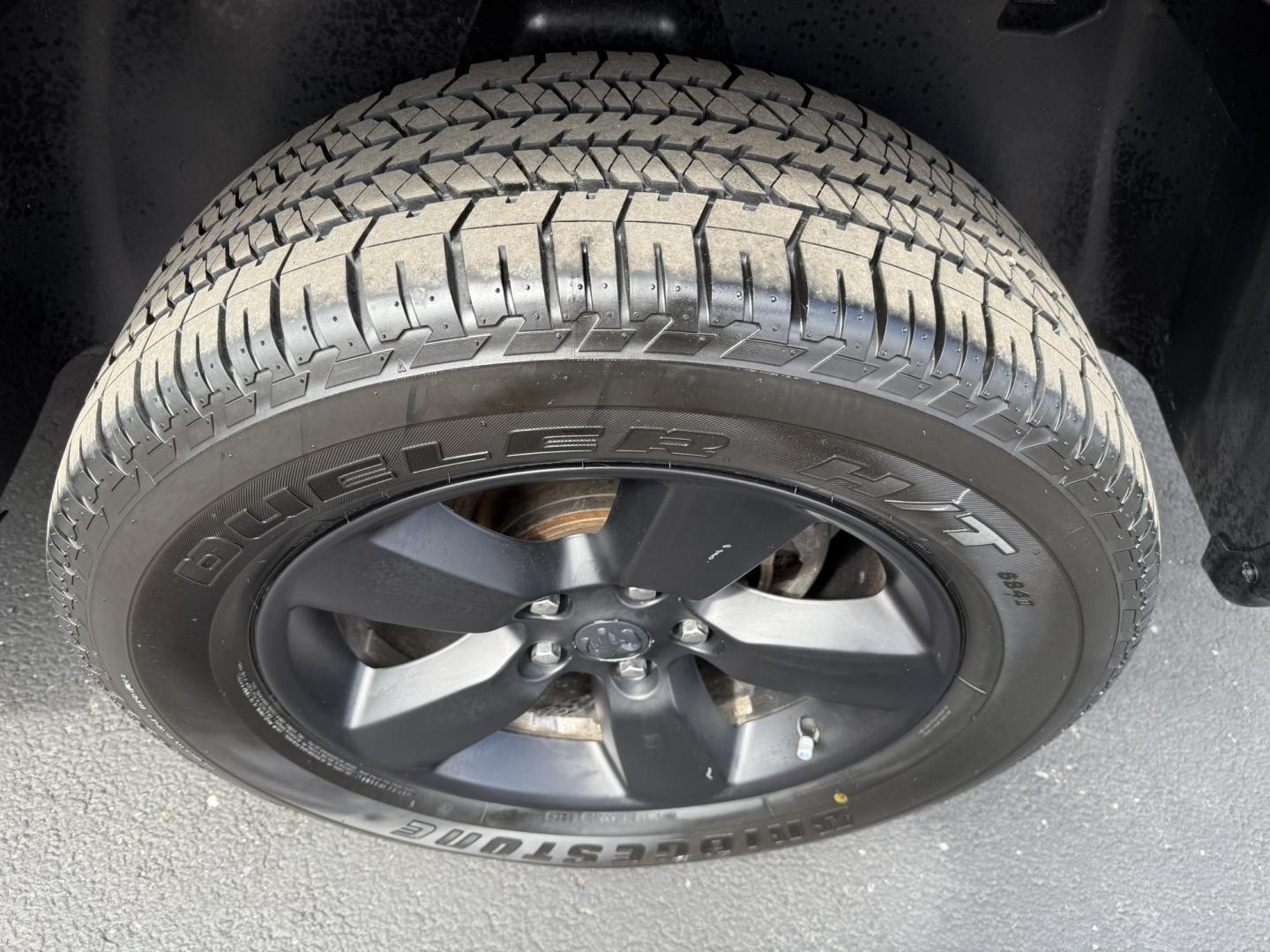 2019 Burgandy RAM 1500 Tradesman Crew Cab SWB 4WD (1C6RR7KT0KS) with an 5.7L V8 OHV 16V engine, 8A transmission, located at 8464 Route 219, Brockway, PA, 15824, (814) 265-1330, 41.226871, -78.780518 - One sharp 2019 Ram 1500 Crew Cab Express package 4wd with Hemi motor, air condition, power windows and locks, hitch, factory 20's, fiberglass cap and ONLY 36000 miles. Serviced and comes with a warranty. - Photo#10