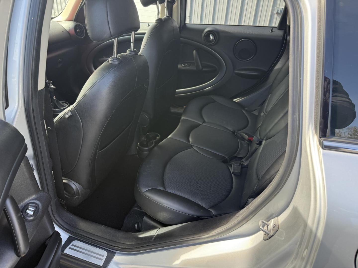 2016 Silver Mini Countryman S ALL4 (WMWZC5C52GW) with an 1.6L L4 DOHC 16V TURBO engine, located at 8464 Route 219, Brockway, PA, 15824, (814) 265-1330, 41.226871, -78.780518 - Good looking pre owned 2016 Mini Countryman S AWD with leather interior, power sunroof, factory wheels and ONLY 56000 miles. This Mini is serviced, new inspection and ready to go. Hurry in this one won't last long. - Photo#7