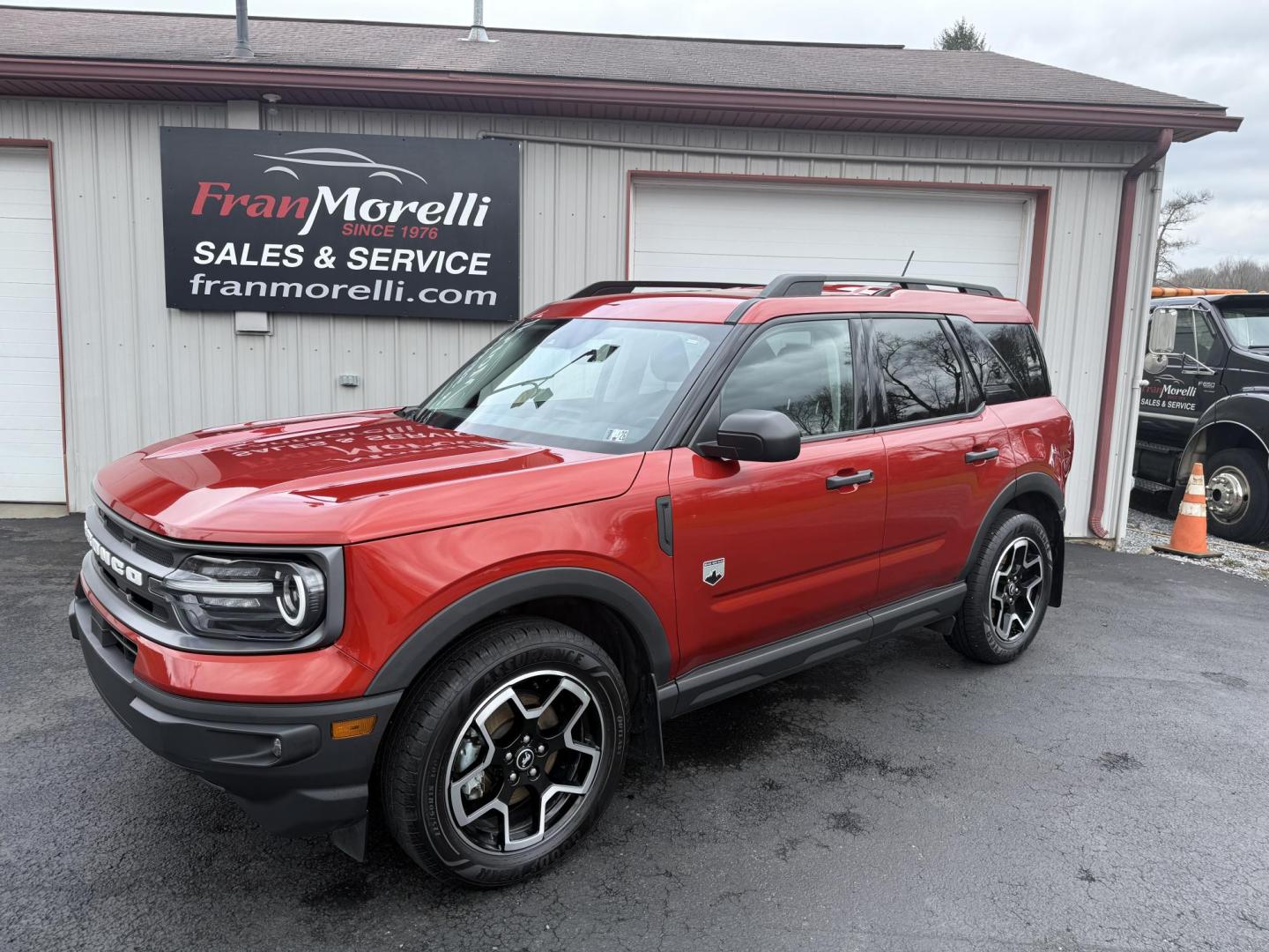 2022 Red Ford Bronco Sport Big Bend (3FMCR9B64NR) with an 1.5L L3 engine, 8A transmission, located at 8464 Route 219, Brockway, PA, 15824, (814) 265-1330, 41.226871, -78.780518 - Fresh arrival and in excellent shape. This 2022 Ford Bronco Sport Big Ben edition is well equipped with power/heated front seats, air condition, factory wheels, navigation, and low miles. This Ford suv is serviced, Pa-inspected, and comes with a warranty. Stop in and see the Morelli boys located in - Photo#0