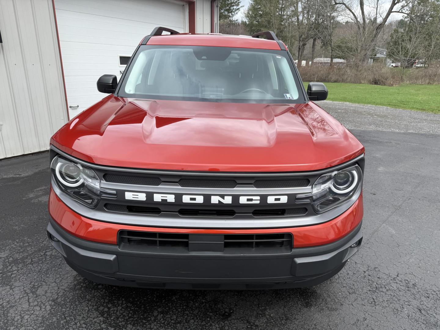 2022 Red Ford Bronco Sport Big Bend (3FMCR9B64NR) with an 1.5L L3 engine, 8A transmission, located at 8464 Route 219, Brockway, PA, 15824, (814) 265-1330, 41.226871, -78.780518 - Fresh arrival and in excellent shape. This 2022 Ford Bronco Sport Big Ben edition is well equipped with power/heated front seats, air condition, factory wheels, navigation, and low miles. This Ford suv is serviced, Pa-inspected, and comes with a warranty. Stop in and see the Morelli boys located in - Photo#18