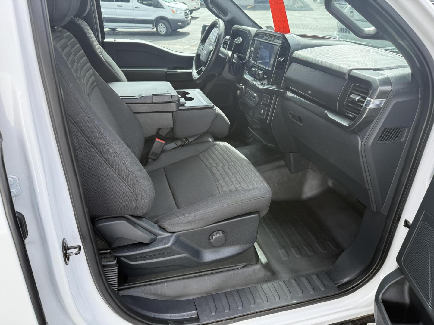 2021 White Ford F-150 XLT SuperCrew 6.5-ft. Bed 4WD (1FTEW1EP3MF) with an 2.7L V6 DOHC 24V engine, 6A transmission, located at 8464 Route 219, Brockway, PA, 15824, (814) 265-1330, 41.226871, -78.780518 - Well taken care of 2021 Ford F150 Crew Cab SXT pkg with 2.7/v6, air condition, power windows and locks, bed cover, mat floor and much more. This Ford Truck is serviced up and ready to go. Must see truck and runs A1. Stop in and see us located on Route 219, Jefferson County. - Photo#14