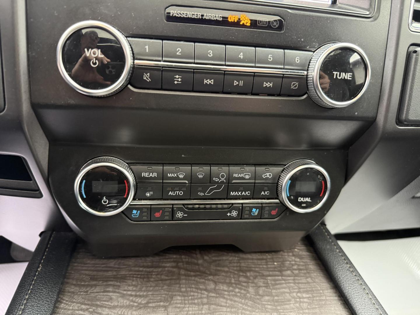 2020 Black Ford Expedition MAX Limited 4WD (1FMJK2AT8LE) with an 3.5L V6 DOHC 24V FFV engine, 6A transmission, located at 8464 Route 219, Brockway, PA, 15824, (814) 265-1330, 41.226871, -78.780518 - Hard to find vehicle and we have the right one...Hurry in and see this 2020 Ford Expedition Max Limited 4wd with 8 passenger seating, rear a/c, front power/heated seats, navigation, and much more before your too late. This Ford suv is serviced up and comes with a warranty. - Photo#5