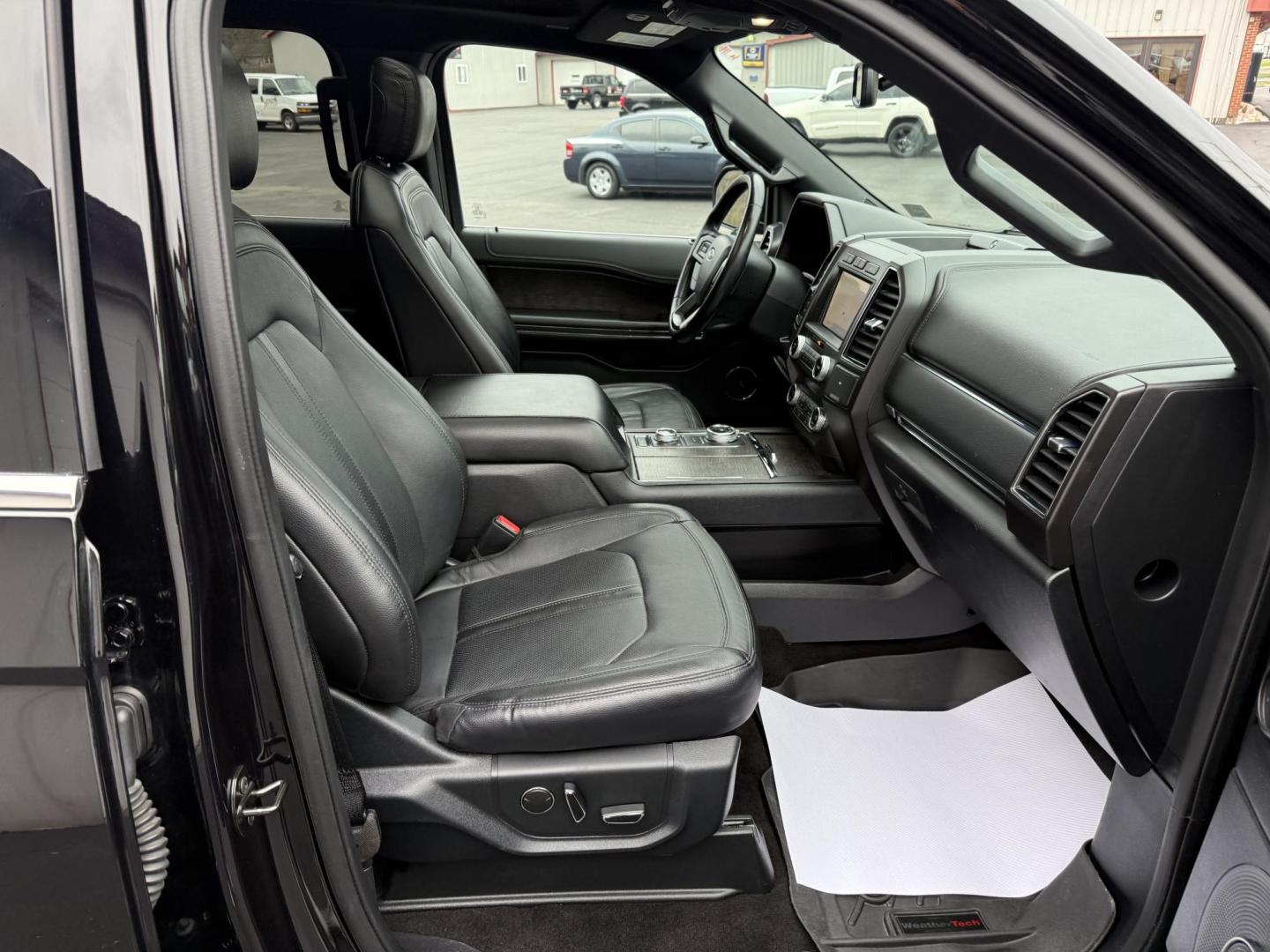 2020 Black Ford Expedition MAX Limited 4WD (1FMJK2AT8LE) with an 3.5L V6 DOHC 24V FFV engine, 6A transmission, located at 8464 Route 219, Brockway, PA, 15824, (814) 265-1330, 41.226871, -78.780518 - Hard to find vehicle and we have the right one...Hurry in and see this 2020 Ford Expedition Max Limited 4wd with 8 passenger seating, rear a/c, front power/heated seats, navigation, and much more before your too late. This Ford suv is serviced up and comes with a warranty. - Photo#16