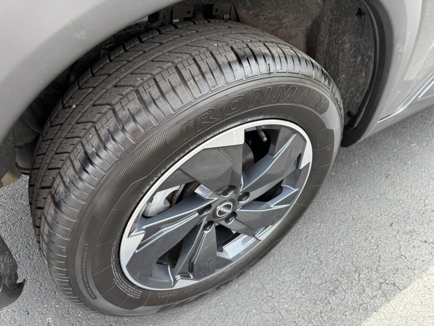 2024 Gray Nissan Rogue SV AWD (5N1BT3BB9RC) with an 2.5L L4 DOHC 16V engine, CVT transmission, located at 8464 Route 219, Brockway, PA, 15824, (814) 265-1330, 41.226871, -78.780518 - good looking 2024 Nissan Rogue SV Awd with 43,000 miles. This 1-owner Nissan suv is well equipped with cloth interior, power front seat, air condition, power windows and locks, factory wheels and much more. This Nissan is serviced up and comes with remaining factory warranty. - Photo#13