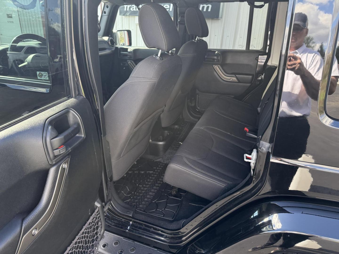 2018 Black Jeep Wrangler Unlimited Sport 4WD (1C4BJWDGXJL) with an 3.6L V6 DOHC 24V FFV engine, located at 8464 Route 219, Brockway, PA, 15824, (814) 265-1330, 41.226871, -78.780518 - Sharp looking 2018 Jeep Wrangler Unlimited 4x4 with good miles, well equipped, and ready to sell. This Jeep suv has a matching hard top, automatic, V6, air condition, power windows and locks, Golden Eagle package and much more. Clean, well taken care of and priced to sell! - Photo#8