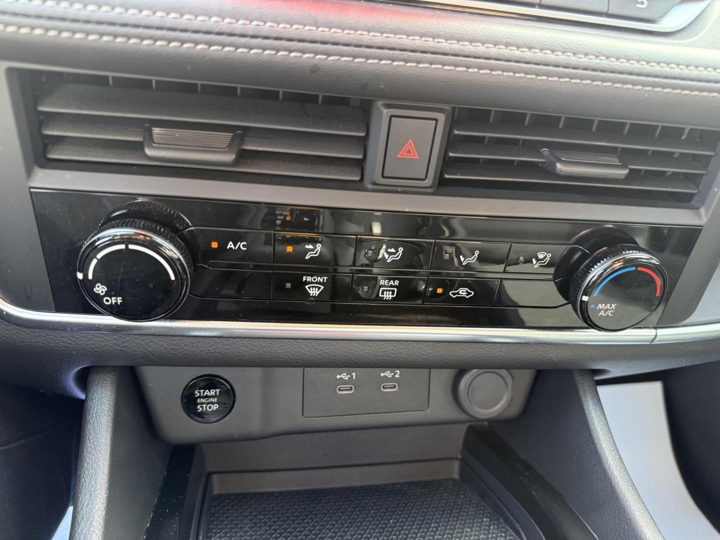 2024 Black Nissan Rogue S AWD (5N1BT3AB5RC) with an 2.5L L4 DOHC 16V engine, CVT transmission, located at 8464 Route 219, Brockway, PA, 15824, (814) 265-1330, 41.226871, -78.780518 - Good looking 1-owner 2024 Nissan Rogue S AWD with air condition, power windows and locks, factory wheels and much more. This Nissan suv is serviced, comes with a warranty, and priced to sell. Stop in and see the Morelli boys for your next vehicle, located in Jefferson County and have been selling us - Photo#6