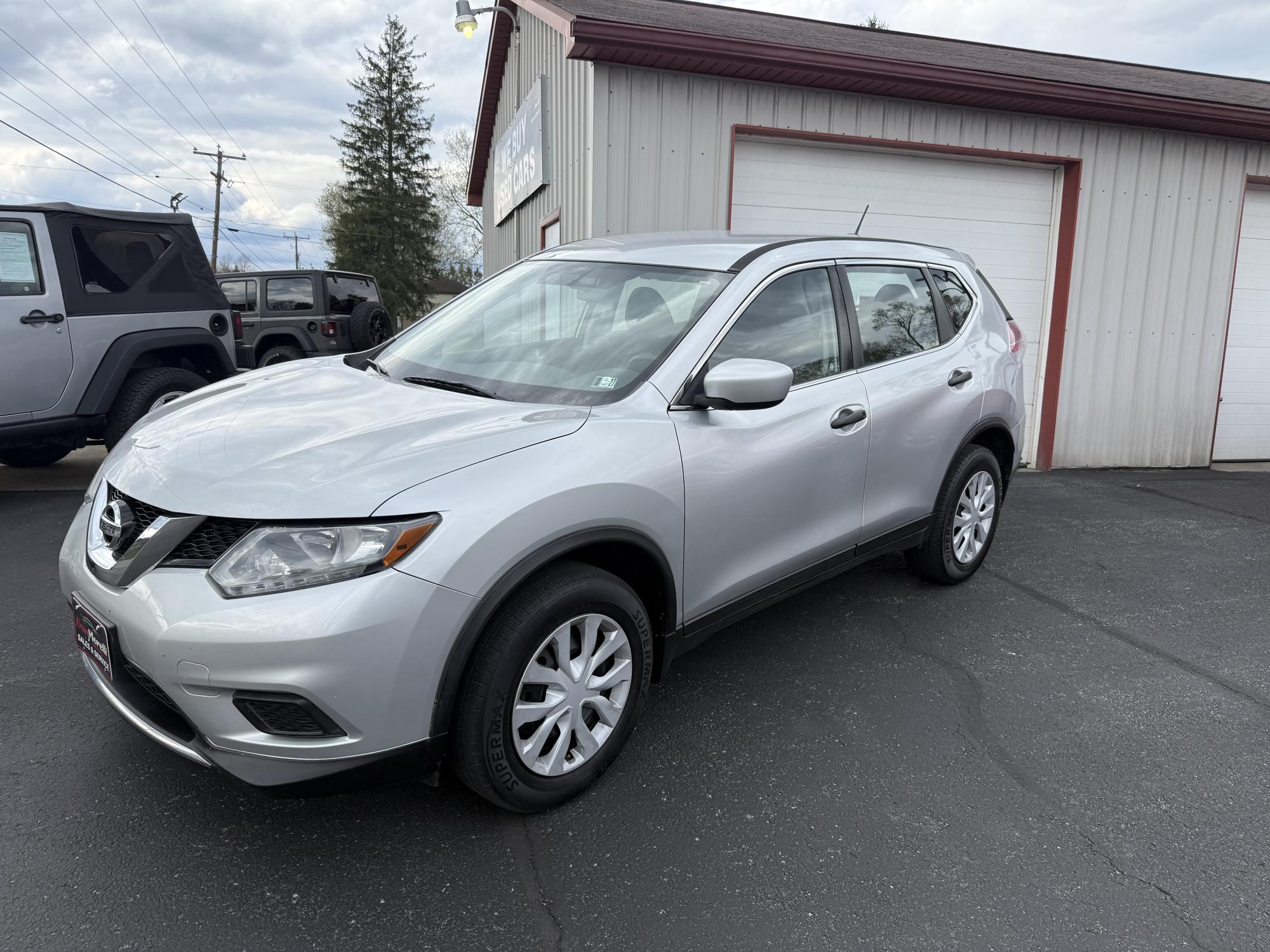 photo of 2016 Nissan Rogue S AWD