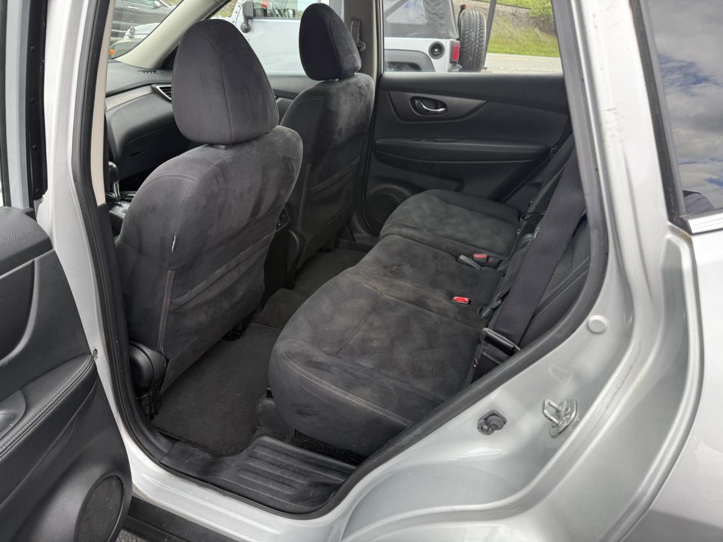 2016 Silver Nissan Rogue S AWD (JN8AT2MV0GW) with an 2.5L L4 DOHC 16V engine, CVT transmission, located at 8464 Route 219, Brockway, PA, 15824, (814) 265-1330, 41.226871, -78.780518 - Fresh trade in and new inspection and serviced. Runs great with lots of equipment. Priced thousands below retail value. - Photo#7