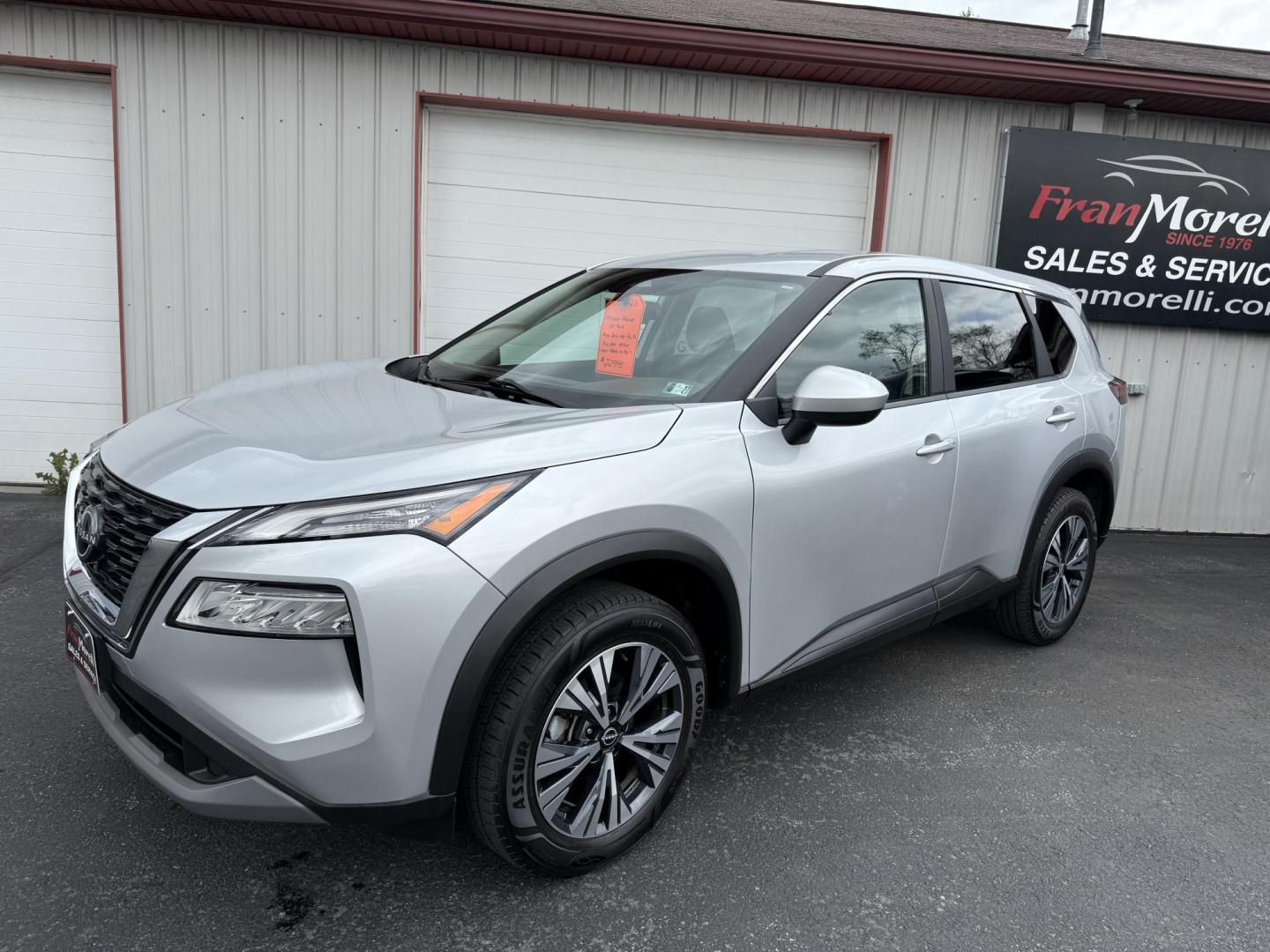 2023 Silver Nissan Rogue SV AWD (5N1BT3BB1PC) with an 2.5L L4 DOHC 16V engine, CVT transmission, located at 8464 Route 219, Brockway, PA, 15824, (814) 265-1330, 41.226871, -78.780518 - Very clean and well taken care of 2023 Nissan Rogue SV AWD with cloth interior, power seat, air condition, power windows and locks, factory wheels, and much more. ONLY 48000 miles on this 1-owner Rogue. Serviced up and comes with warranty. Stop in and see the Morelli boys today on this Nissan suv o - Photo#0