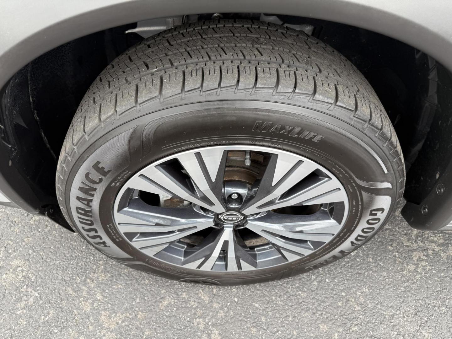 2023 Silver Nissan Rogue SV AWD (5N1BT3BB1PC) with an 2.5L L4 DOHC 16V engine, CVT transmission, located at 8464 Route 219, Brockway, PA, 15824, (814) 265-1330, 41.226871, -78.780518 - Very clean and well taken care of 2023 Nissan Rogue SV AWD with cloth interior, power seat, air condition, power windows and locks, factory wheels, and much more. ONLY 48000 miles on this 1-owner Rogue. Serviced up and comes with warranty. Stop in and see the Morelli boys today on this Nissan suv o - Photo#1