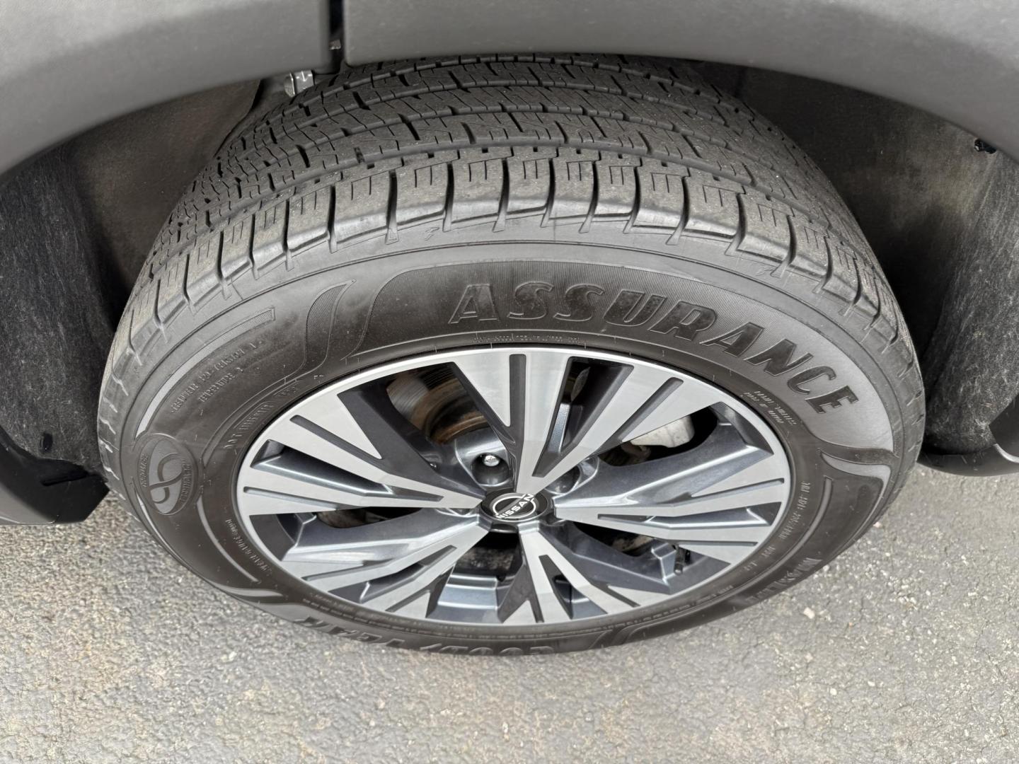 2023 Silver Nissan Rogue SV AWD (5N1BT3BB1PC) with an 2.5L L4 DOHC 16V engine, CVT transmission, located at 8464 Route 219, Brockway, PA, 15824, (814) 265-1330, 41.226871, -78.780518 - Very clean and well taken care of 2023 Nissan Rogue SV AWD with cloth interior, power seat, air condition, power windows and locks, factory wheels, and much more. ONLY 48000 miles on this 1-owner Rogue. Serviced up and comes with warranty. Stop in and see the Morelli boys today on this Nissan suv o - Photo#8