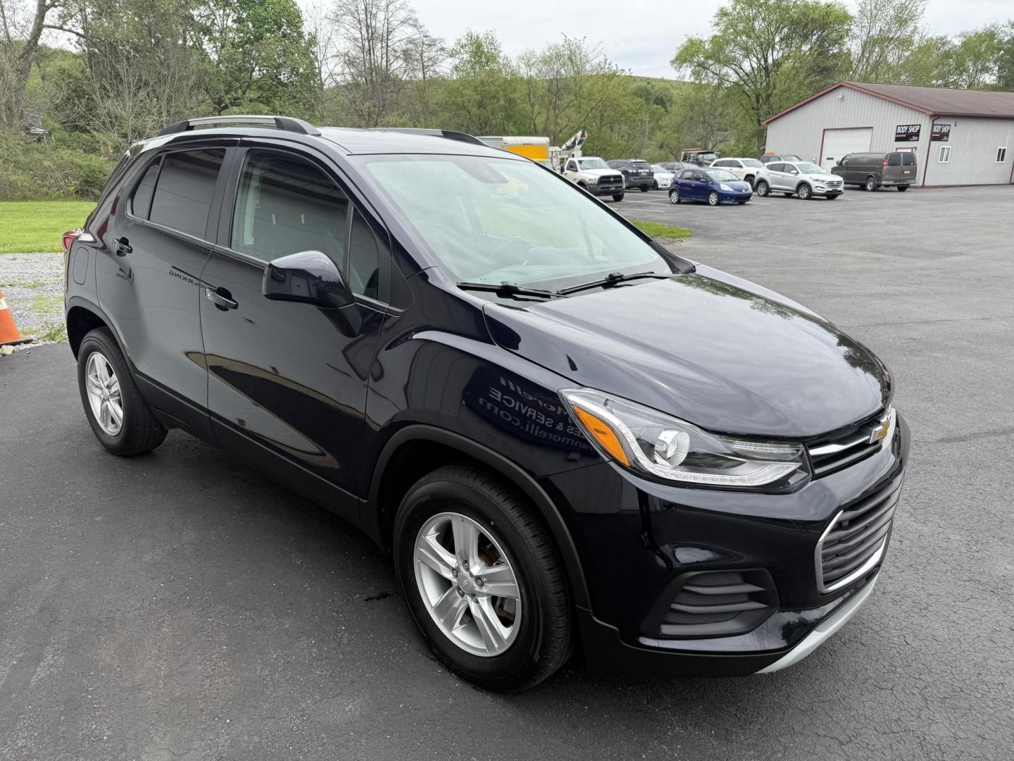 2022 Blue Chevrolet Trax LT AWD (KL7CJPSM4NB) with an 1.4L L4 DOHC 16V engine, 6A transmission, located at 8464 Route 219, Brockway, PA, 15824, (814) 265-1330, 41.226871, -78.780518 - Very clean, well taken care of 2022 Chev Trax LT All wheel drive with air condition, power windows and locks, powerseat, factory wheels and much more. Serviced and ready to sell.- Photo#17