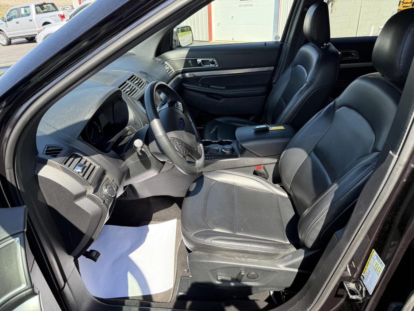 2019 Black Ford Explorer XLT 4WD (1FM5K8DH2KG) with an 2.3L L4 DOHC 16V engine, 6A transmission, located at 8464 Route 219, Brockway, PA, 15824, (814) 265-1330, 41.226871, -78.780518 - Good looking 1 owner 2019 Ford Explorer XLT with 4wheel drive, leather interior with front power/heated seats, 7 passenger with rear a/c, factory wheels and ONLY 74000 miles. This Ford suv is serviced and comes with a warranty. Great price on this Explorer so hurry in and see the Morelli family toda- Photo#3