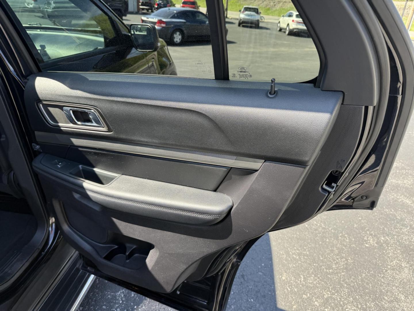 2019 Black Ford Explorer XLT 4WD (1FM5K8DH2KG) with an 2.3L L4 DOHC 16V engine, 6A transmission, located at 8464 Route 219, Brockway, PA, 15824, (814) 265-1330, 41.226871, -78.780518 - Good looking 1 owner 2019 Ford Explorer XLT with 4wheel drive, leather interior with front power/heated seats, 7 passenger with rear a/c, factory wheels and ONLY 74000 miles. This Ford suv is serviced and comes with a warranty. Great price on this Explorer so hurry in and see the Morelli family toda- Photo#14