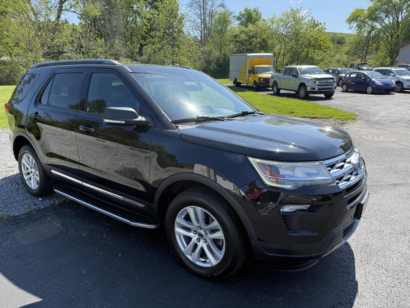 2019 Black Ford Explorer XLT 4WD (1FM5K8DH2KG) with an 2.3L L4 DOHC 16V engine, 6A transmission, located at 8464 Route 219, Brockway, PA, 15824, (814) 265-1330, 41.226871, -78.780518 - Good looking 1 owner 2019 Ford Explorer XLT with 4wheel drive, leather interior with front power/heated seats, 7 passenger with rear a/c, factory wheels and ONLY 74000 miles. This Ford suv is serviced and comes with a warranty. Great price on this Explorer so hurry in and see the Morelli family toda- Photo#18