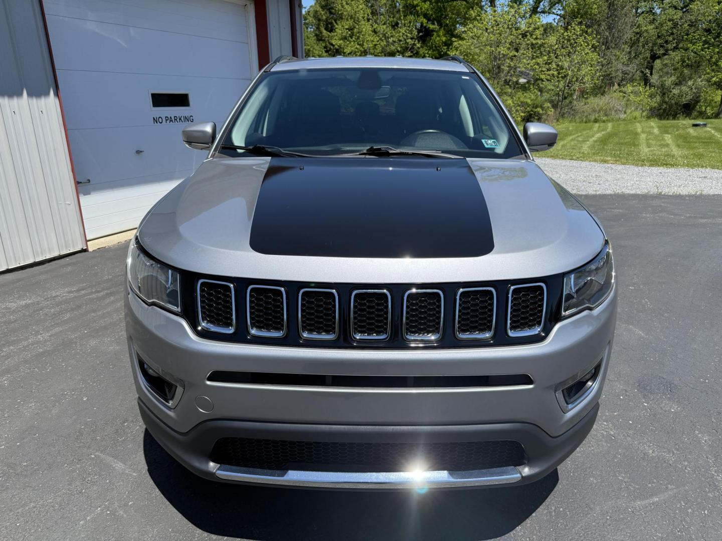 2019 Silver Jeep Compass Limited 4WD (3C4NJDCB0KT) with an 2.4L L4 DOHC 16V engine, CVT transmission, located at 8464 Route 219, Brockway, PA, 15824, (814) 265-1330, 41.226871, -78.780518 - Clean, sharp, and low miles on this 2019 Jeep Compass Limited 4wd with air condition, leather interior with pwr seat, factory wheels and only 51000 miles. This Jeep suv is serviced and priced to sell, hurry in this one won't last long. Located in Brockway, Pa...Jefferson County. Selling used vehicle - Photo#19