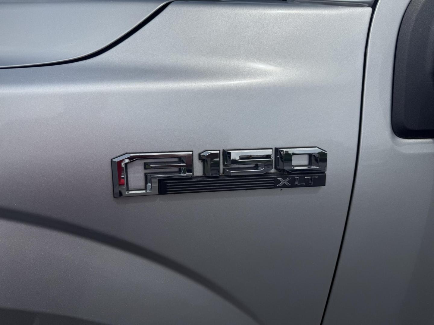 2018 Silver Ford F-150 King-Ranch SuperCrew 5.5-ft. 2WD (1FTEW1E5XJF) with an 5.0L V8 OHV 32V engine, 6A transmission, located at 8464 Route 219, Brockway, PA, 15824, (814) 265-1330, 41.226871, -78.780518 - Sharp looking 2018 Ford F150 Crew Cab 4x4 with power seat, factory wheels, big screen radio with back up camera, hitch package and much more. Serviced up and locally traded in. Priced to sell, hurry in this won't last long. Located in Brockway Pa, Jefferson county. Selling used vehicles for 50 years - Photo#2