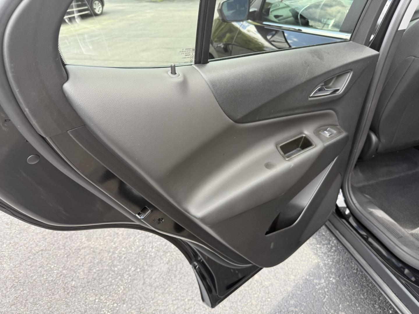 2024 Black Chevrolet Equinox LT AWD (3GNAXUEG6RL) with an 1.5L L4 DOHC 16V TURBO engine, 6A transmission, located at 8464 Route 219, Brockway, PA, 15824, (814) 265-1330, 41.226871, -78.780518 - Super clean, 1 owner 2024 Chevrolet Equinox LT AWD with 4 cylinder engine, air condition, power windows and locks, power/heated front seats, factory alloy wheels and ONLY 32000 miles. This Chevy suv is serviced up and comes with factory warranty. Priced to sell, stop in and talk with the Morelli boy- Photo#7