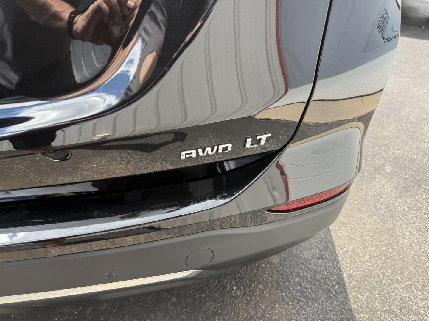 2024 Black Chevrolet Equinox LT AWD (3GNAXUEG6RL) with an 1.5L L4 DOHC 16V TURBO engine, 6A transmission, located at 8464 Route 219, Brockway, PA, 15824, (814) 265-1330, 41.226871, -78.780518 - Super clean, 1 owner 2024 Chevrolet Equinox LT AWD with 4 cylinder engine, air condition, power windows and locks, power/heated front seats, factory alloy wheels and ONLY 32000 miles. This Chevy suv is serviced up and comes with factory warranty. Priced to sell, stop in and talk with the Morelli boy- Photo#10