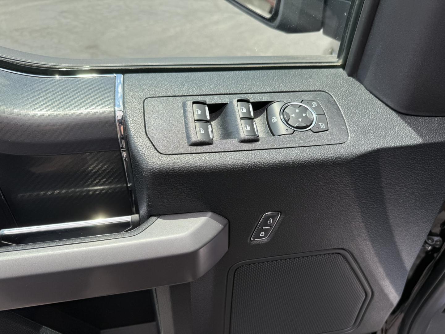 2020 Black Ford F-150 Lariat SuperCab 6.5-ft. 4WD (1FTFX1E55LK) with an 5.0L V8 OHV 16V engine, 6A transmission, located at 8464 Route 219, Brockway, PA, 15824, (814) 265-1330, 41.226871, -78.780518 - Hard to find truck, and we have the right one. 2020 Ford F150 Extended Cab with V8, air condition, power windows and locks, power/heated seats, factory hitch, and lots of extras. ONLY 82000 miles on this pre owned Ford truck. Serviced up with new inspection and priced under retail value. Stop and se- Photo#6