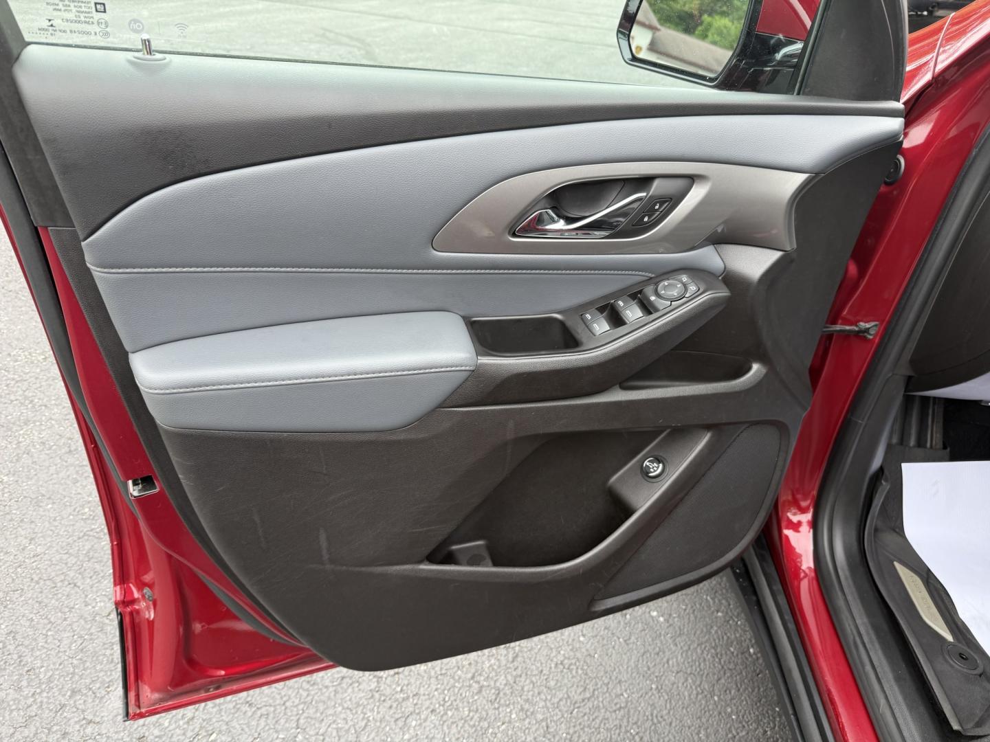 2019 Red Chevrolet Traverse LT Cloth AWD (1GNEVGKW3KJ) with an 3.6L V6 DOHC 24V engine, 9A transmission, located at 8464 Route 219, Brockway, PA, 15824, (814) 265-1330, 41.226871, -78.780518 - Sharp and well taken care of!! Stop in and see this 2019 Chev Traverse LT AWD with V6, air condition, cloth interior with pwr seat, factory wheels, quad seating, rear seat with rear a/c, and good miles. Serviced up and ready to sell. Fran Morelli Sales and Service has been selling vehicles for 50 ye- Photo#4