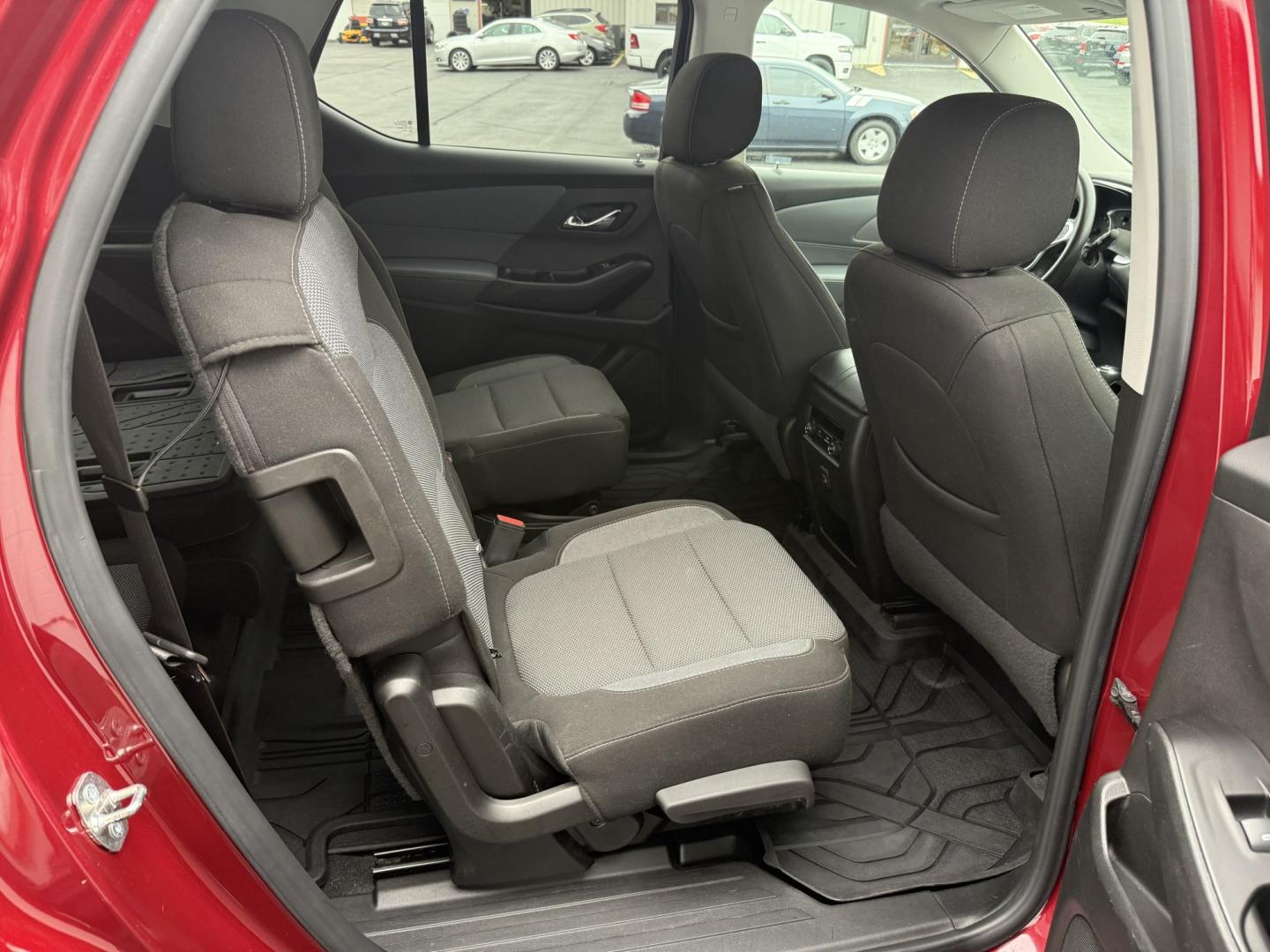 2019 Red Chevrolet Traverse LT Cloth AWD (1GNEVGKW3KJ) with an 3.6L V6 DOHC 24V engine, 9A transmission, located at 8464 Route 219, Brockway, PA, 15824, (814) 265-1330, 41.226871, -78.780518 - Sharp and well taken care of!! Stop in and see this 2019 Chev Traverse LT AWD with V6, air condition, cloth interior with pwr seat, factory wheels, quad seating, rear seat with rear a/c, and good miles. Serviced up and ready to sell. Fran Morelli Sales and Service has been selling vehicles for 50 ye- Photo#15