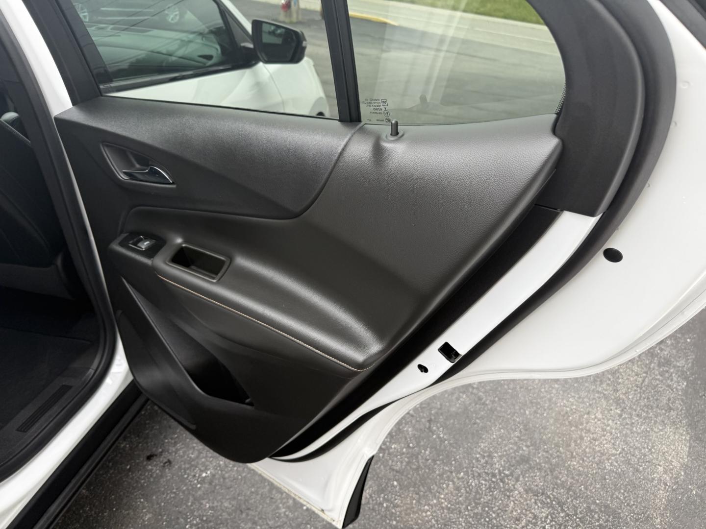 2023 Chevrolet Equinox Premier - Photo 17