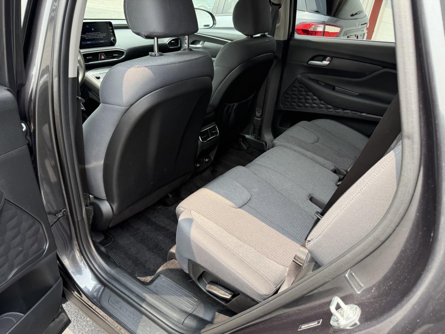 2023 Gray Hyundai Santa Fe SE AWD (5NMS1DAJ9PH) with an 2.5L L4 DOHC 16V engine, 6A transmission, located at 8464 Route 219, Brockway, PA, 15824, (814) 265-1330, 41.226871, -78.780518 - Very clean and well taken care of 2023 Hyundai Santa Fe AWD with cloth interior, air condition, power windows and locks, factory wheels, ONLY 45000 miles, and priced to sell. This Hyundai suv is serviced, Pa-inspected, and comes with a warranty.- Photo#7
