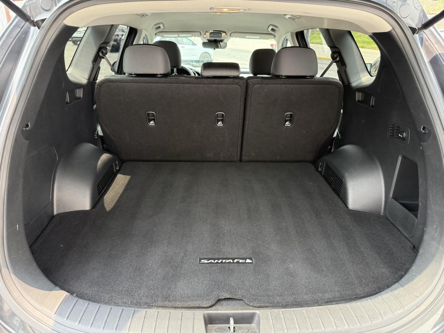 2023 Gray Hyundai Santa Fe SE AWD (5NMS1DAJ9PH) with an 2.5L L4 DOHC 16V engine, 6A transmission, located at 8464 Route 219, Brockway, PA, 15824, (814) 265-1330, 41.226871, -78.780518 - Very clean and well taken care of 2023 Hyundai Santa Fe AWD with cloth interior, air condition, power windows and locks, factory wheels, ONLY 45000 miles, and priced to sell. This Hyundai suv is serviced, Pa-inspected, and comes with a warranty.- Photo#11