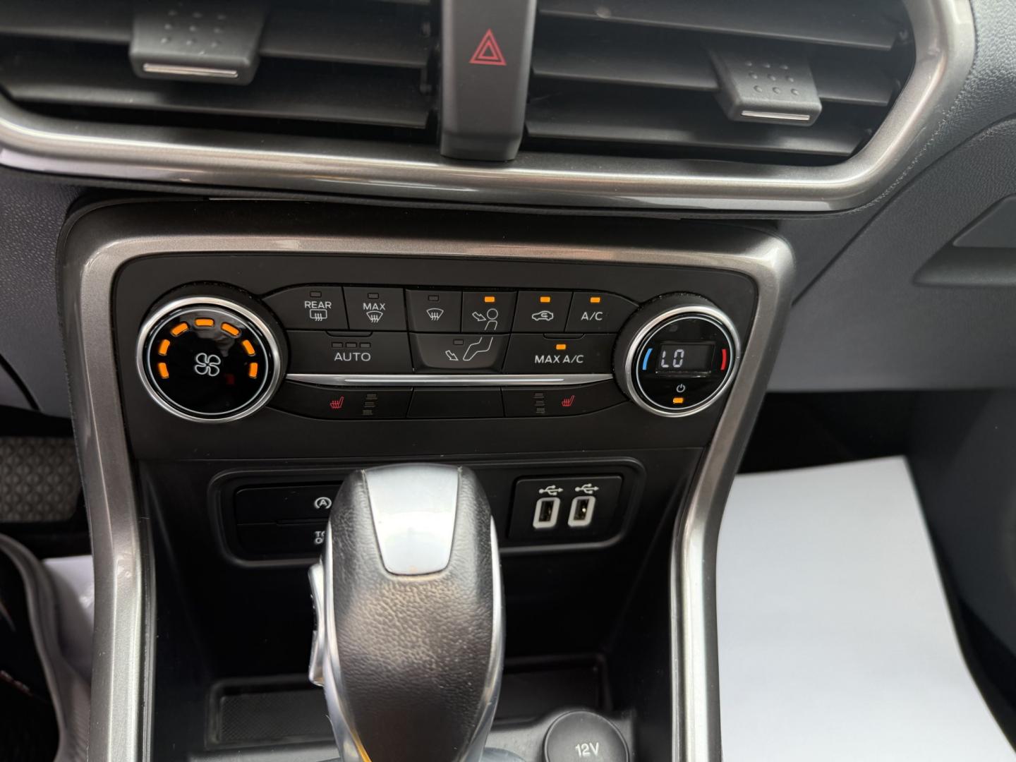 2020 Gray Ford EcoSport SE AWD (MAJ6S3GL8LC) with an 2.0L L4 DOHC 16V engine, 6A transmission, located at 8464 Route 219, Brockway, PA, 15824, (814) 265-1330, 41.226871, -78.780518 - Very nice, clean, and well taken care of 2020 Ford Ecosport Se 4wd with air condition, power seat, navigation, sunroof, factory wheels and ONLY 31000 miles. This Ford suv is serviced up and comes with a warranty. Great price, so hurry in and see the Morelli boys today on this. Located in Jefferson C- Photo#6