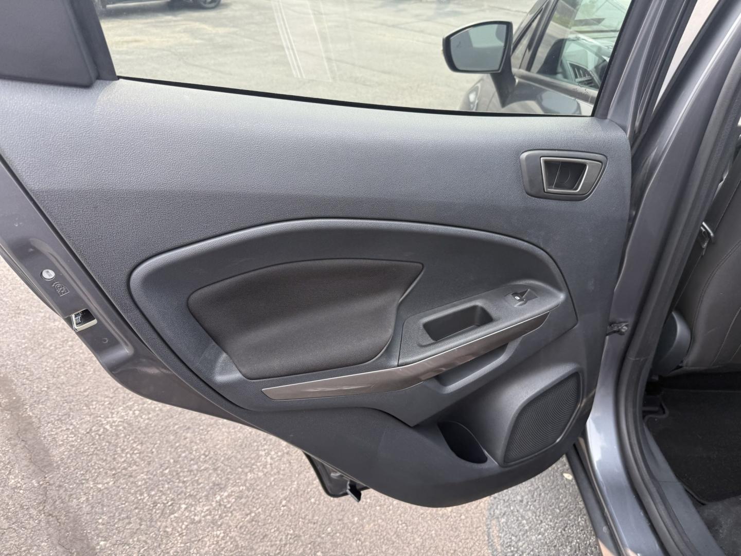 2020 Gray Ford EcoSport SE AWD (MAJ6S3GL8LC) with an 2.0L L4 DOHC 16V engine, 6A transmission, located at 8464 Route 219, Brockway, PA, 15824, (814) 265-1330, 41.226871, -78.780518 - Very nice, clean, and well taken care of 2020 Ford Ecosport Se 4wd with air condition, power seat, navigation, sunroof, factory wheels and ONLY 31000 miles. This Ford suv is serviced up and comes with a warranty. Great price, so hurry in and see the Morelli boys today on this. Located in Jefferson C- Photo#8