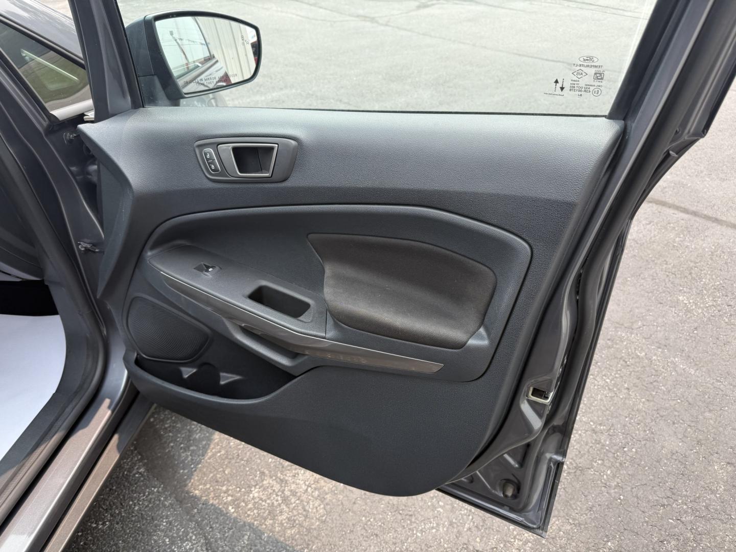 2020 Gray Ford EcoSport SE AWD (MAJ6S3GL8LC) with an 2.0L L4 DOHC 16V engine, 6A transmission, located at 8464 Route 219, Brockway, PA, 15824, (814) 265-1330, 41.226871, -78.780518 - Very nice, clean, and well taken care of 2020 Ford Ecosport Se 4wd with air condition, power seat, navigation, sunroof, factory wheels and ONLY 31000 miles. This Ford suv is serviced up and comes with a warranty. Great price, so hurry in and see the Morelli boys today on this. Located in Jefferson C- Photo#18
