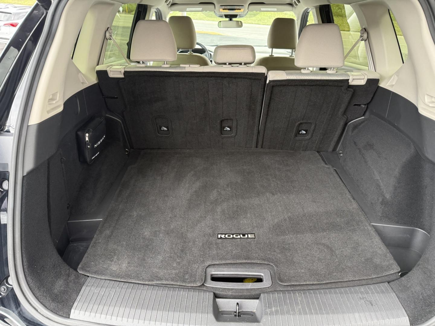 2024 Black Nissan Rogue SV AWD (JN8BT3BBXRW) with an 2.5L L4 DOHC 16V engine, CVT transmission, located at 8464 Route 219, Brockway, PA, 15824, (814) 265-1330, 41.226871, -78.780518 - Super clean, well taken care of 2024 Nissan Rogue SV AWD with cloth interior, power driver's seat, air condition, power windows and locks, factory alloy wheels and ONLY 39000 miles...This Nissan suv is a 1-owner that comes with remaining factory warranty and is serviced up. Priced under retail value- Photo#12