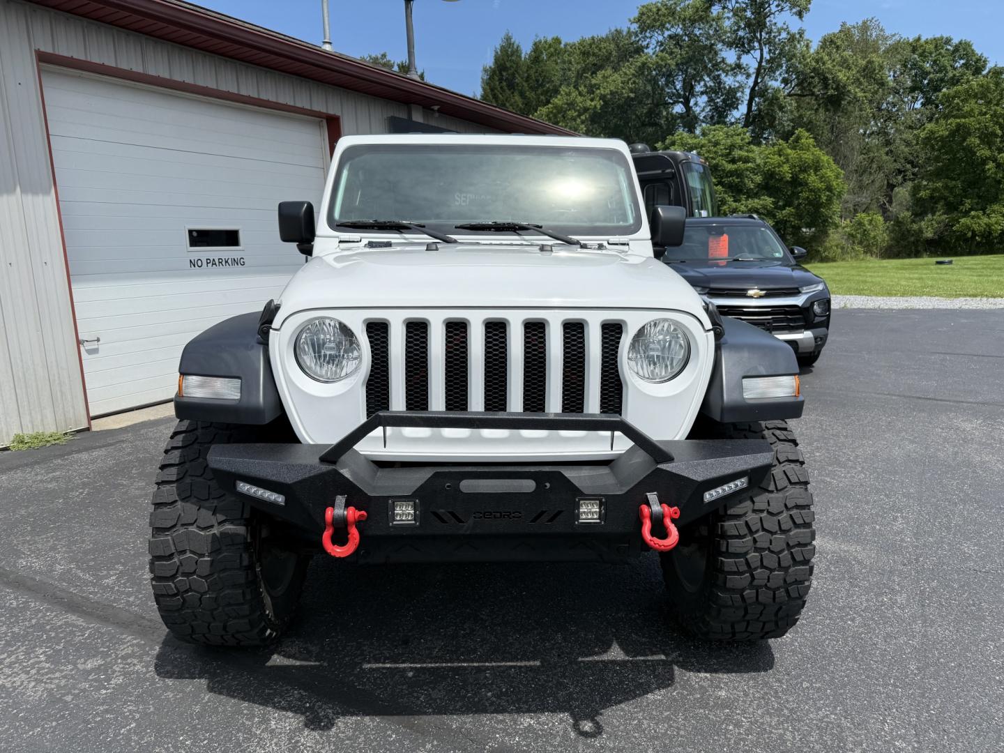2018 White Jeep Wrangler JK Sport 4WD (1C4GJXAG8JW) with an 3.6L V6 DOHC 24V FFV engine, 6SP transmission, located at 8464 Route 219, Brockway, PA, 15824, (814) 265-1330, 41.226871, -78.780518 - Good looking pre owned 2018 Jeep Wrangler Sport package lifted with a V6, air condition, power windows and locks, hard top and much more. 92,000 miles on this Jeep, which is serviced up and ready to go.- Photo#14