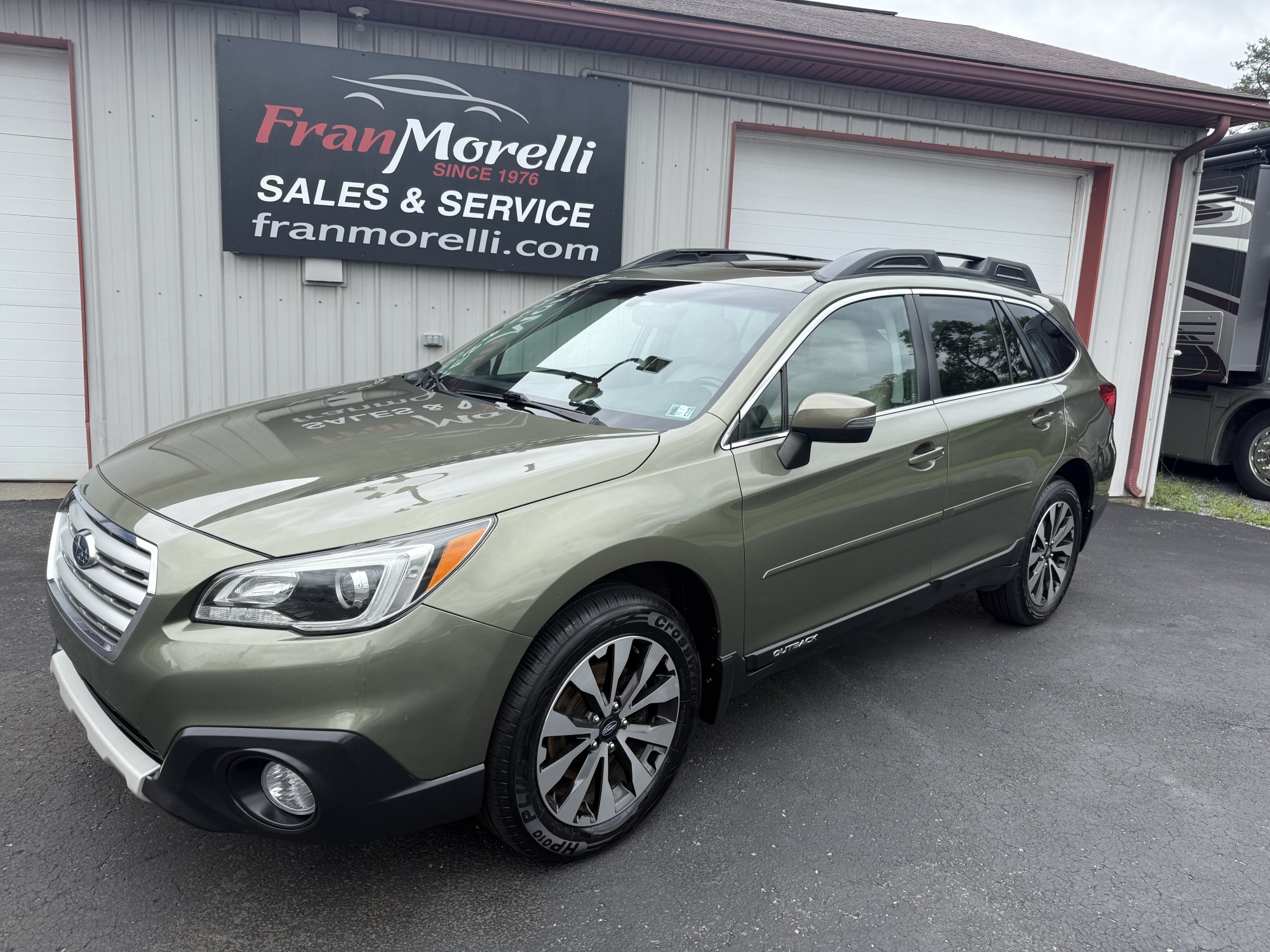 photo of 2016 Subaru Outback 2.5i Limited
