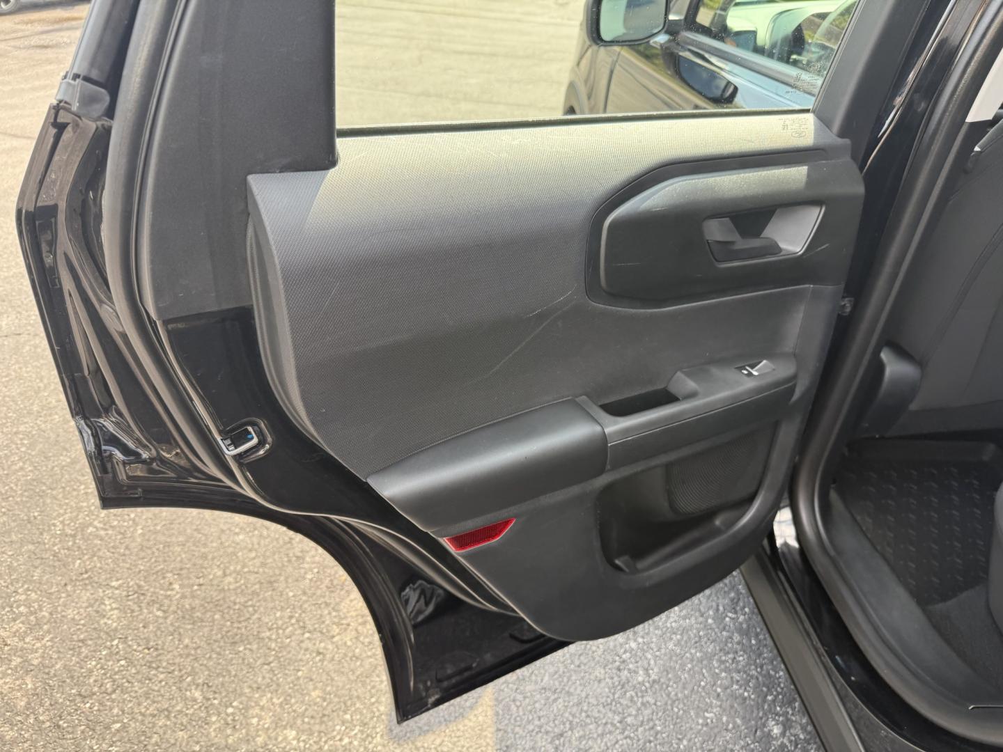 2021 Black Ford Bronco Sport Base (3FMCR9A66MR) with an 1.5L L3 engine, 8A transmission, located at 8464 Route 219, Brockway, PA, 15824, (814) 265-1330, 41.226871, -78.780518 - Fresh arrival and in very nice condition. Stop in and see the Morelli boys on this 2021 Ford Bronco Sport 4wd with air condition, power windows and locks, back up camera, factory wheels and much more. This pre owned Ford is priced to sell so hurry in before you miss out. Located in Jefferson County,- Photo#5